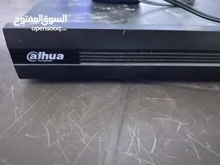  1 كاميرات مراقبة عدد 4 للبيع مع DVR نوع Alhua