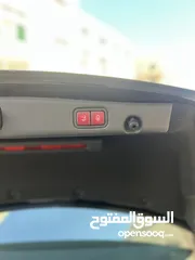  6 Mercedes-Benz E200(2017)