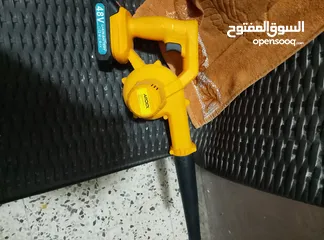  2 جهاز تلميع السيارات والبلاط جديد ومنفاخ هواء نفخ وشفط شحن  وجهاز غسيل سيارات شحن