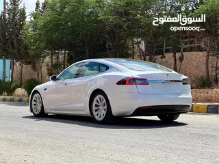  6 Tesla Model S Long Range Plus 2020 White interior