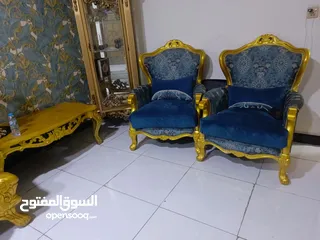  1 طخم قنفات ملكي مصري  خشب زان قطعتين كبيره وواحده وسط واثنان صغيره مع طبله كبيره لون ذهبي