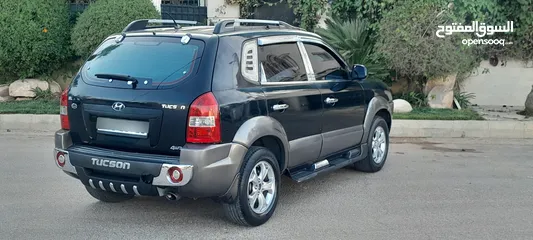  3 هونداي توسان بحاله ممتازه
