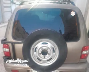  2 كيا سبورتج موديل 2001للبيع