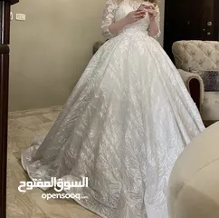  1 فستان ابيض زفاف