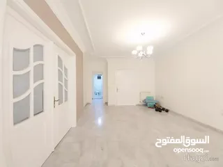  12 شقة للايجار في دير غبار  ( Property 33784 ) سنوي فقط