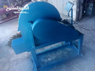  18 ماكنة فرم الاسفنج والفلين ( جاروشة اسفنج والفلين )