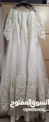  1 فستان لمناسبة الخطوبة والأعراس
