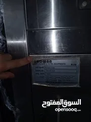  2 عدة مطعم شاورما للبيع بسعر مميز جدا العدة مستخدمة اشي بسيط