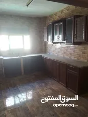  7 شقة طابق اول