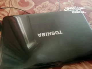  4 لابتوب توشيبا Core i3 + 4 RAM