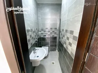  13 شقة غير مفروشة للإيجار 130م2 ( Property 16063 ) سنوي فقط