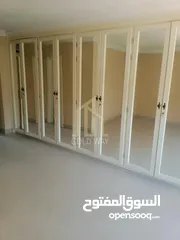  2 شقة مميزة 220م طابق ثاني تشطيبات مميزة في أرقى مناطق عبدون/ ref 1380