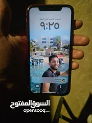  3 آيفون 11 عادي مش مفتوح ولا خدش 128 جيجا بطاريته 77 الجهاز وكاله مع كرتونته وشاحنه