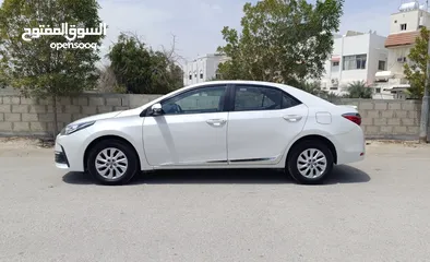  5 Toyota Corolla 2.0 XLI NON accident