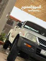  4 بكب للبيع 2005