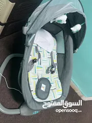  2 هزّاز بيبي بحالة ممتازة