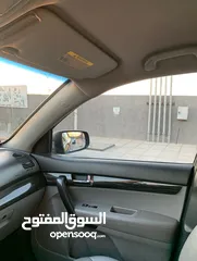  9 للبيع قابله للتفاوضKia sorento 2011