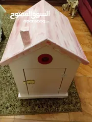  1 بيت كلب صغير