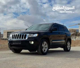  22 جيب شروكي موديل 2011