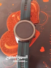  3 ساعه ذكيه بحاله ممتازه  كامله مكمله GT2