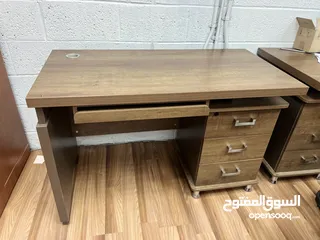  20 Used office furniture for sale in Qatar