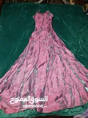  24 فستان خطوبه عدد2 تركي ثقيل والباقي حفلات وسهرات كلهم 100