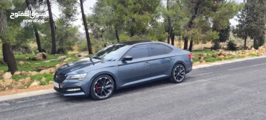  12 سكودا سوبير سبورت لايت 190 حصان