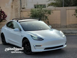  25 TESLA MODEL 3 2019 MID RANGE  تيسلا موديل ثري ميد رينج مميزه بحالة ممتازه