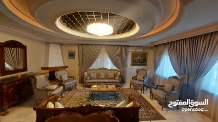 5 فيلا مفروشة فاخرة للايجار في عبدون مساحة 1400 متر