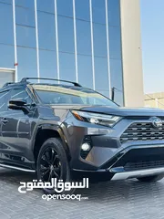  9 Toyota RAV4 SE 2022