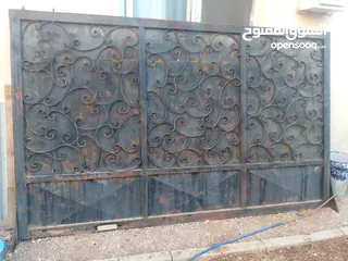  1 باب جرار من النوع الثقيل