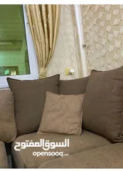  6 كنب لف جلوس  وطاولة وسط مستعمل بحالة جيدة جدا