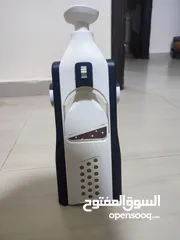  1 قطاعة خضار وفواكة جديدة بالكرتونة بسعر 5 دنانير. mandolin