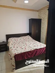  17 شقه مفروشه مجهزه بالكامل نظيفه مكيفه غرفة او غرفتين جبل الحسين طابق ثاني بحالة ممتازة طابق ثاني