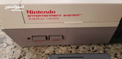  4 جهاز Nintendo NES موديل 1985