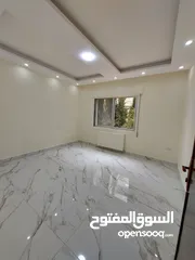  11 شقة طابق اول 4 نوم مجدده بلكامل خلف مطعم ورد بأقل سعر بلمنقطه