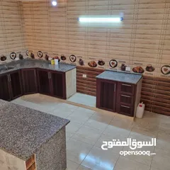  18 بيت مستقل للإيجار