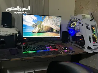  1 جهاز كمبيوتر للبيع