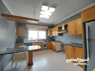  12 شقة مفروشة للإيجار 190م2 ( Property 19205 ) سنوي فقط