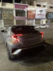  6 تويوتا chr للبيع بسعر مغري فحص 4 جيد