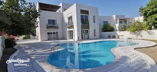  1 The most luxurious villa in Almouj  افخم فيلا في الموج