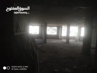  5 شقه عظم للبيع منطقه جميله وهادئه
