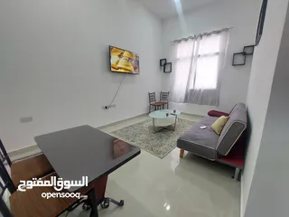  11 شقه مفروشه للإيجار في مدينة الرياض بجنوب الشامخه مكونة من غرفه وصالة