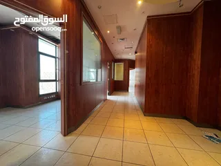  2 للايجار مكتب فى الشرق مدينة الكويت على مساحة 175 م For rent a luxurious office in the East, 175 m, t