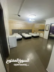  12 فنادق وشقق فندقية