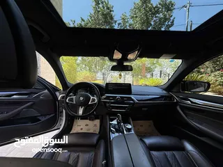 10 الحبه المميزه بلون الأبيض اللؤلؤي المميز للبيع على(الكاش فقط) Bmw 530e 2022 M