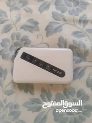  2 راوترات للبيع