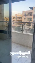  7 شقه للايجار شارع الوينك / خلف الواو ماركت ارجو التواصل واتس اب