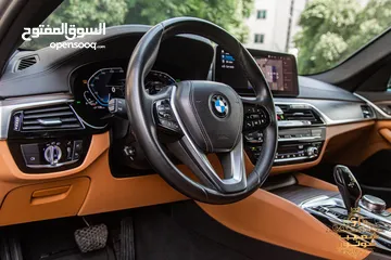 3 BMW 530e 2021 plug in hybrid luxury