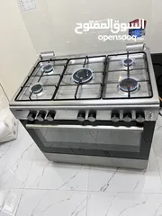  1 what  For Sell Cooking Range good condition.